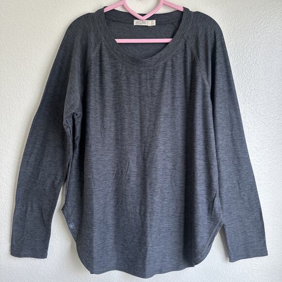 Barefoot Dreams Tops - Barefoot Dreams Malibu Collection Gray Butterchic Knit Long Sleeve Top SZ Small